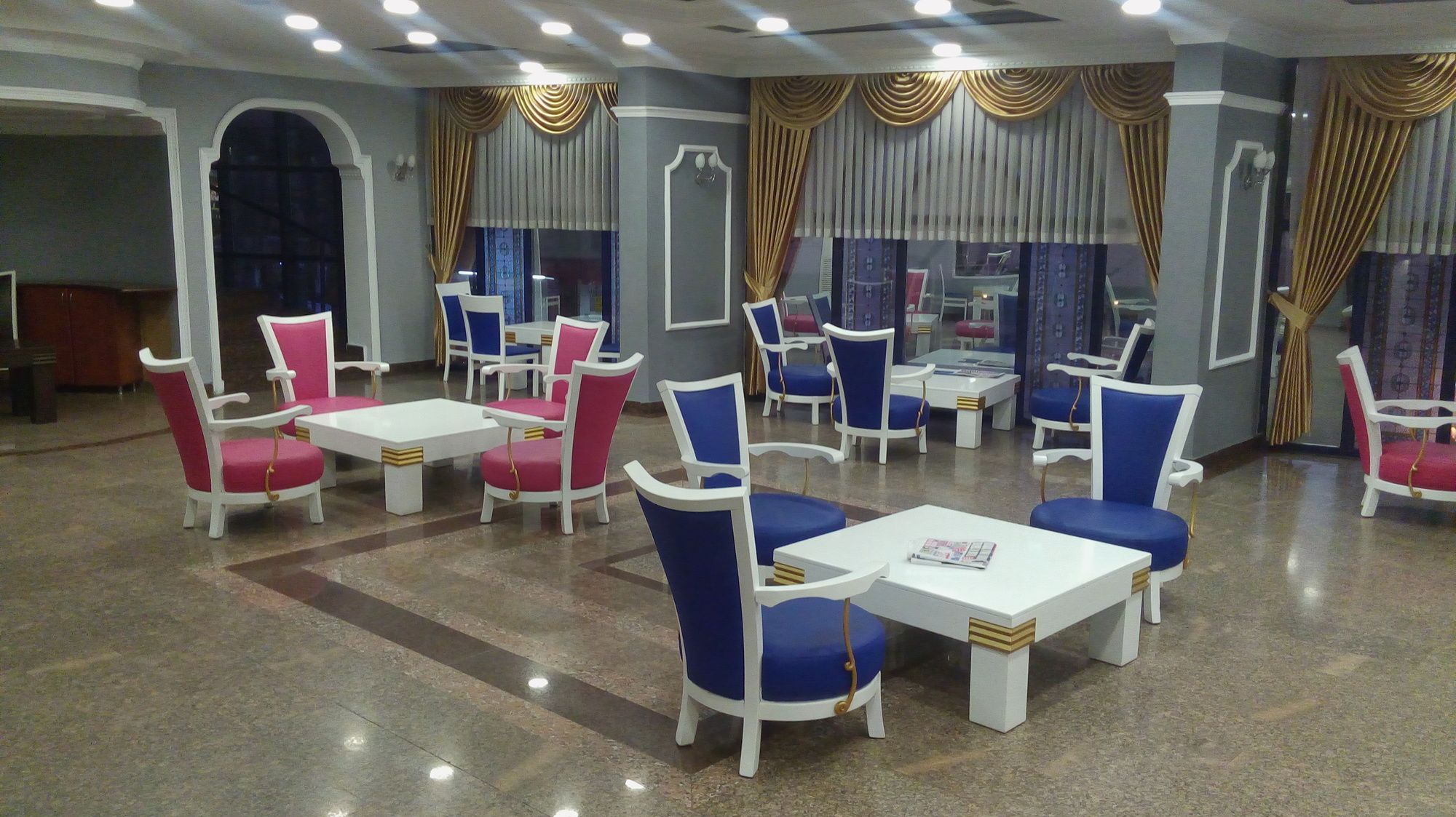 Demirgrand Hotel Trabzon Exterior foto